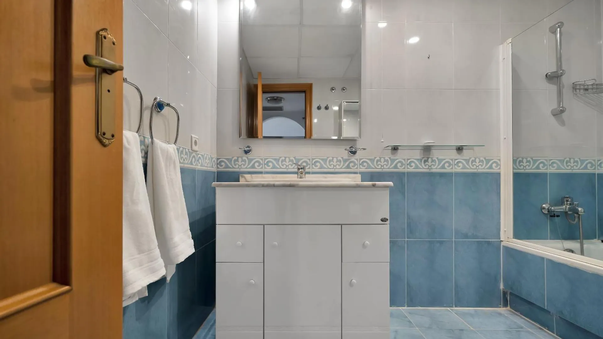 Xallas Golfside Apartment Marbella