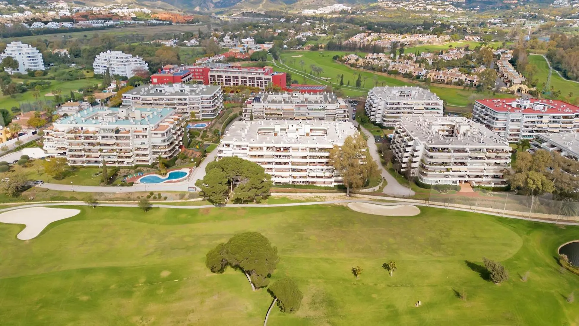 Xallas Golfside Apartment Marbella